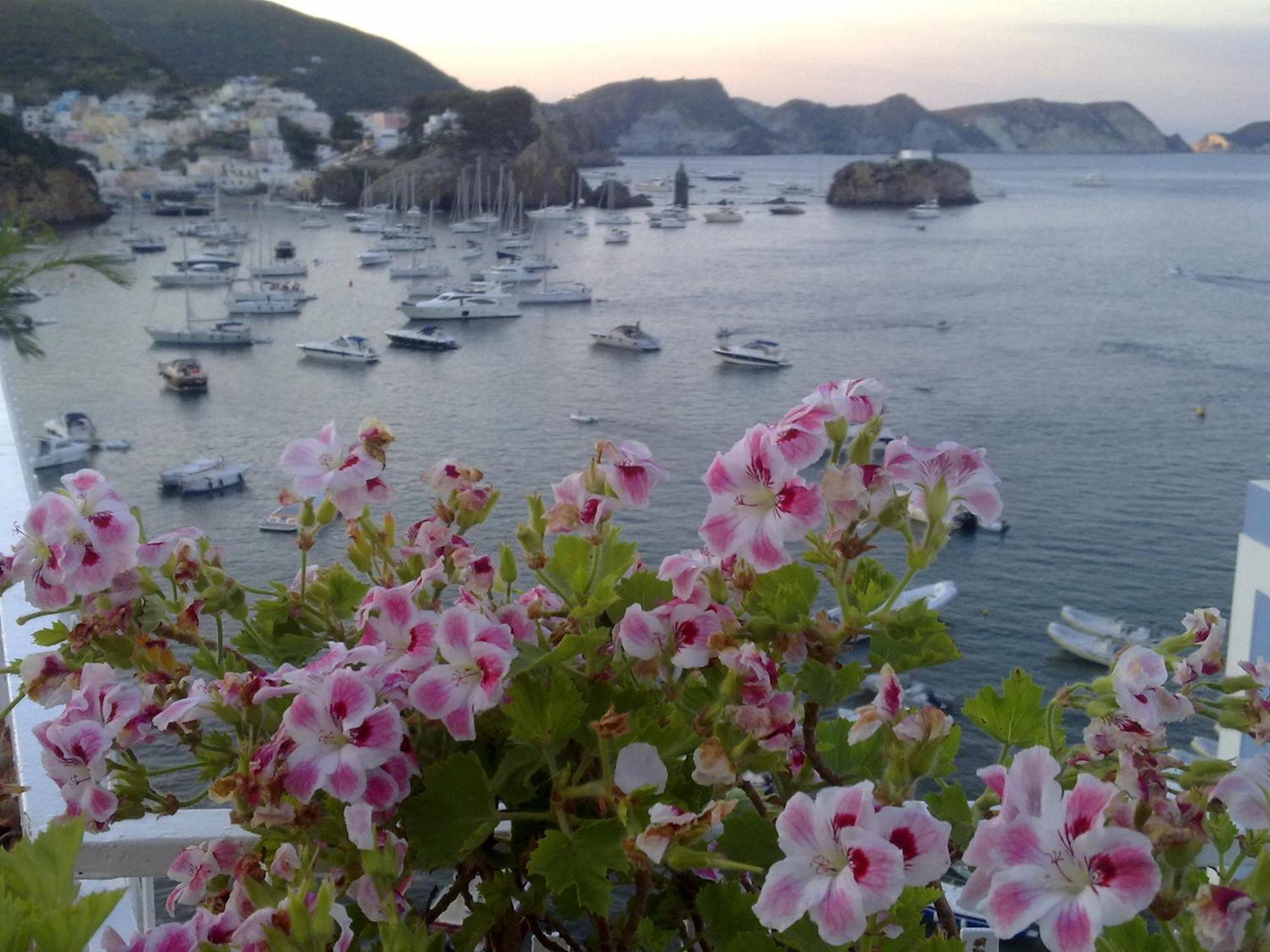 Hotel La Baia 蓬扎 外观 照片
